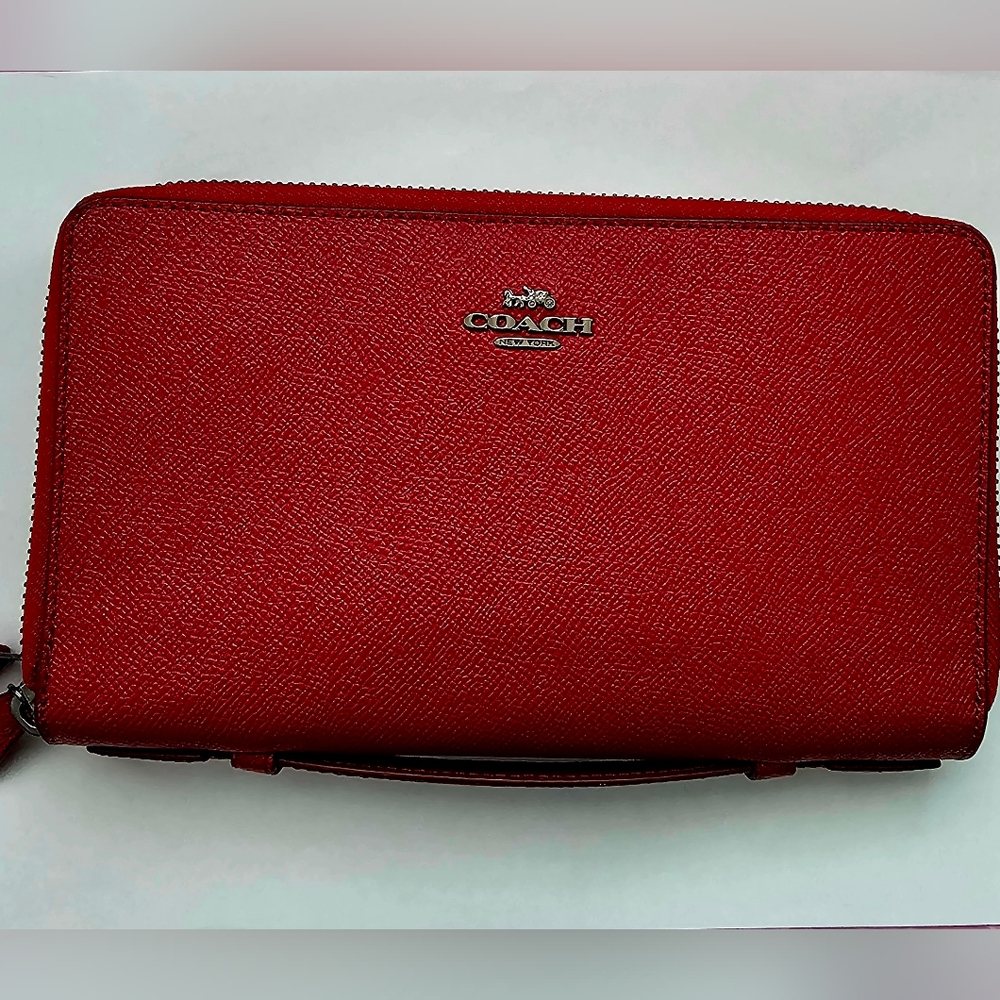 Elegant Red Zip-Around Wallet